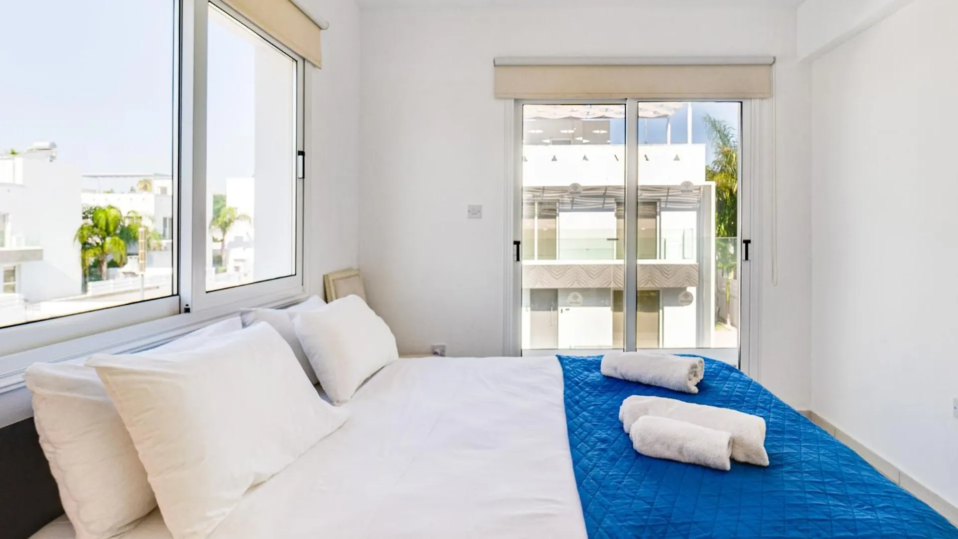 Villa Nissini By Ezoria Villas أيا نابا قبرص