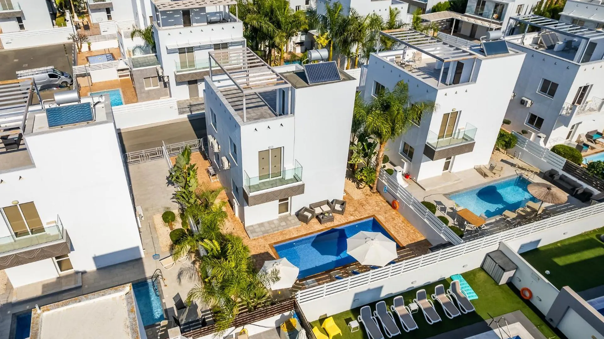 Villa Nissini By Ezoria Villas Ayia Napa